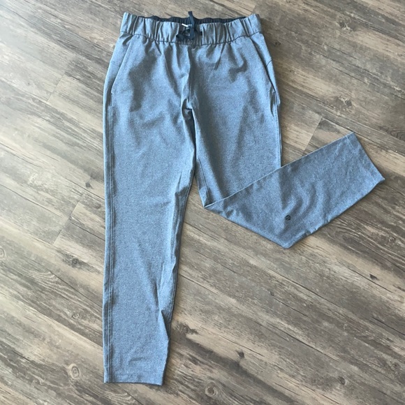 lululemon athletica Pants - NWOT Lululemon On the Fly Pant *Luxtreme
